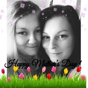 Meet your Posher, Becca